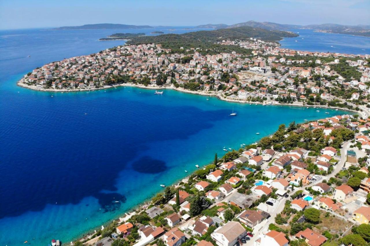 Apartments With A Parking Space Mavarstica, Ciovo - 12435 Trogir Exterior foto